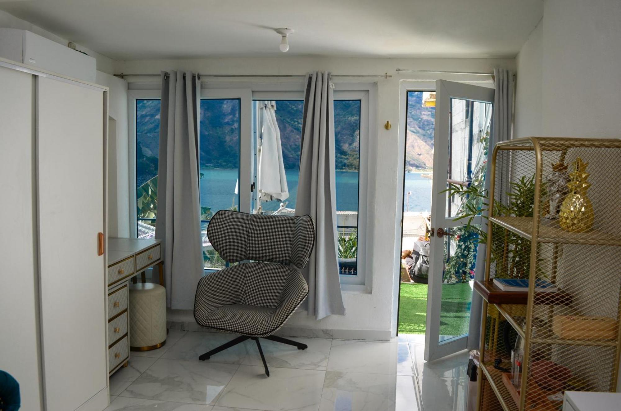 Luxury Atitlan Suites San Pedro La Laguna Exteriör bild